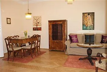 Appartements Hermine Vienna Apartment
